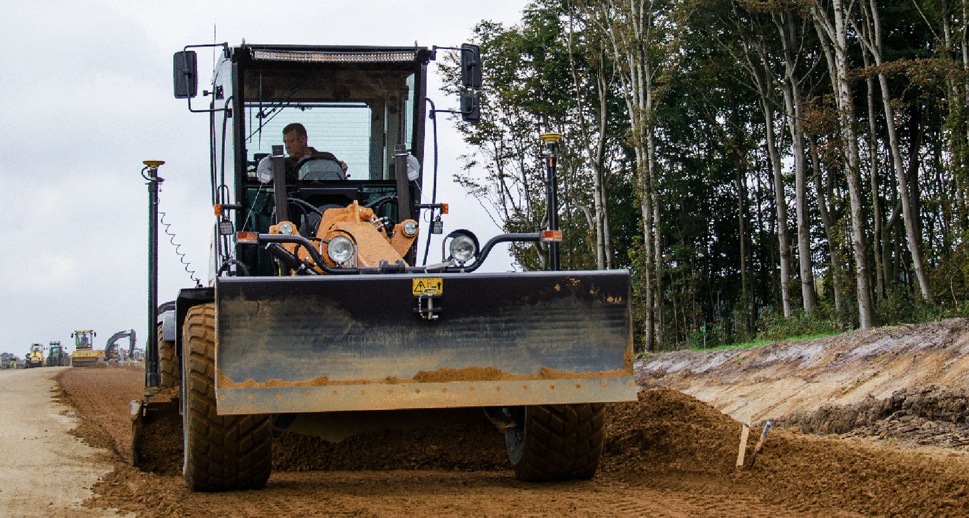 Leica iCON grade solutions for dozers and moter graders